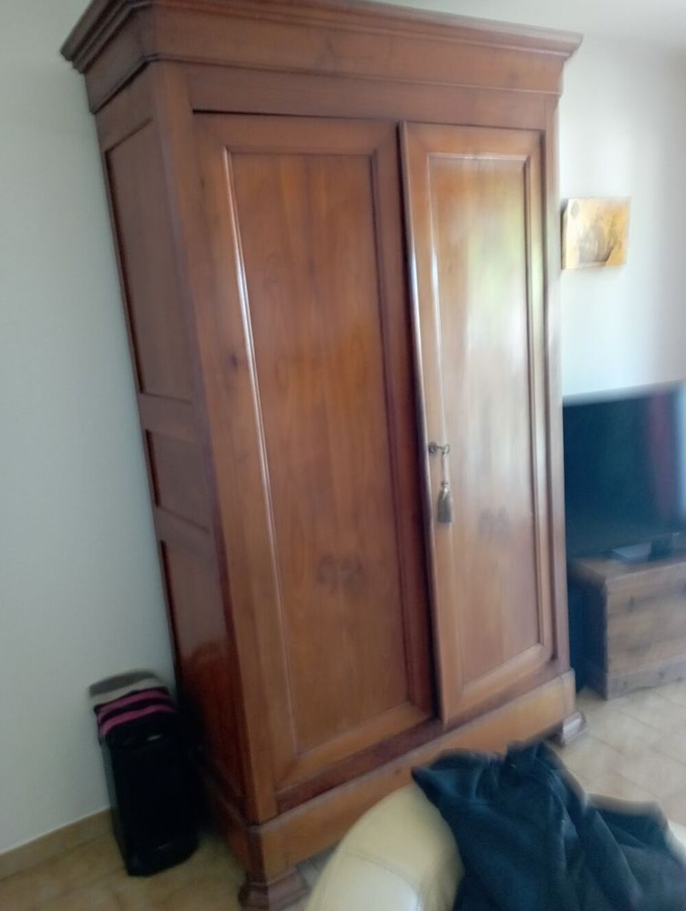 grande armoire Louis Philippe Meubles