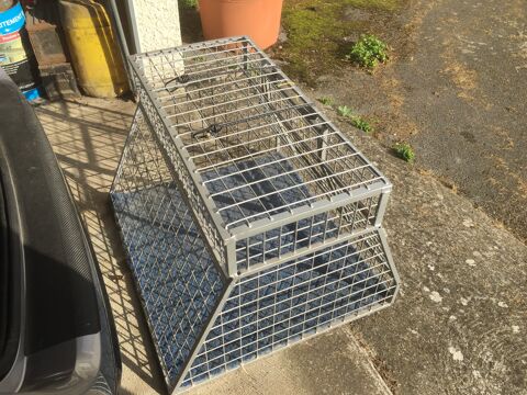 cage de transports pour voiture avec hayon 150 02300 Chauny