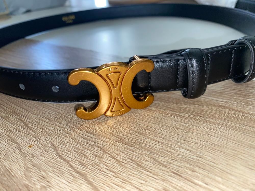 ceinture triomphe C&eacute;line en cuire Maroquinerie