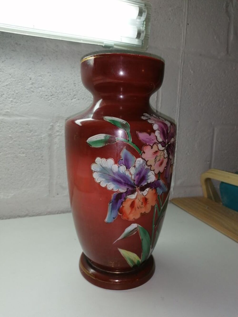 VASE OPALINE PEINT A LA MAIN Décoration