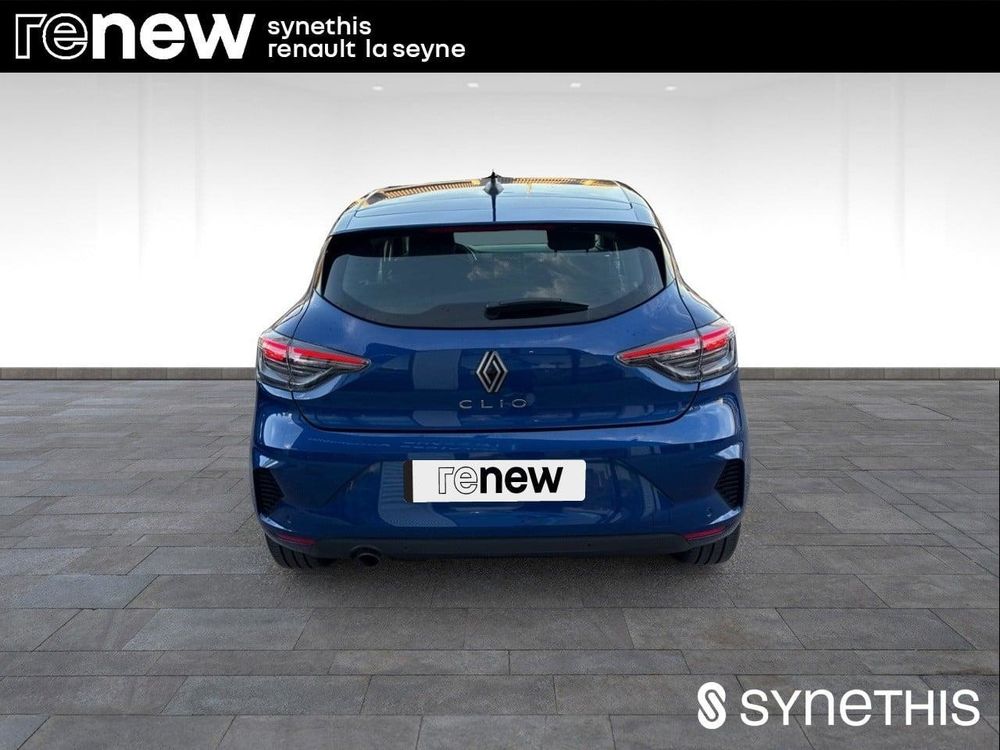 Clio V Clio SCe 65 Evolution 2024 occasion 83500 La Seyne-sur-Mer