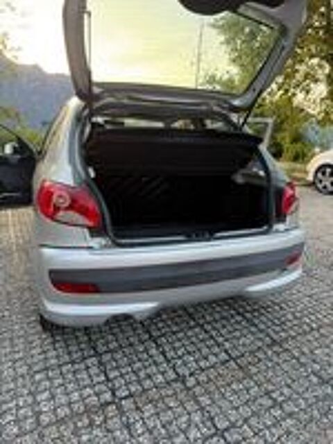 206 + 1.1e 60ch Urban 2010 occasion 73100 Tresserve