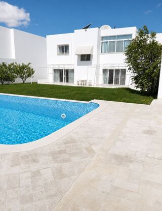  Villa à vendre 7 pièces 250 m² 