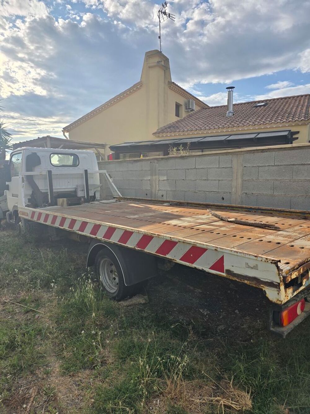 Trade CHAS.CAB. MOYEN D 1989 occasion 34850 Pinet