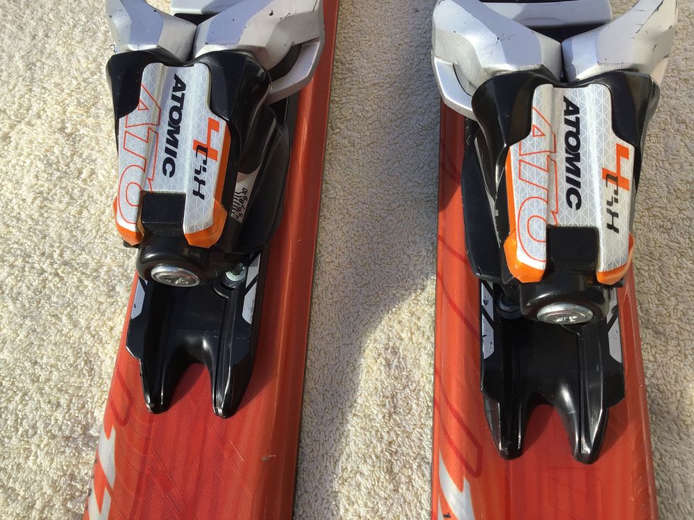 Skis de piste et chaussures Sports