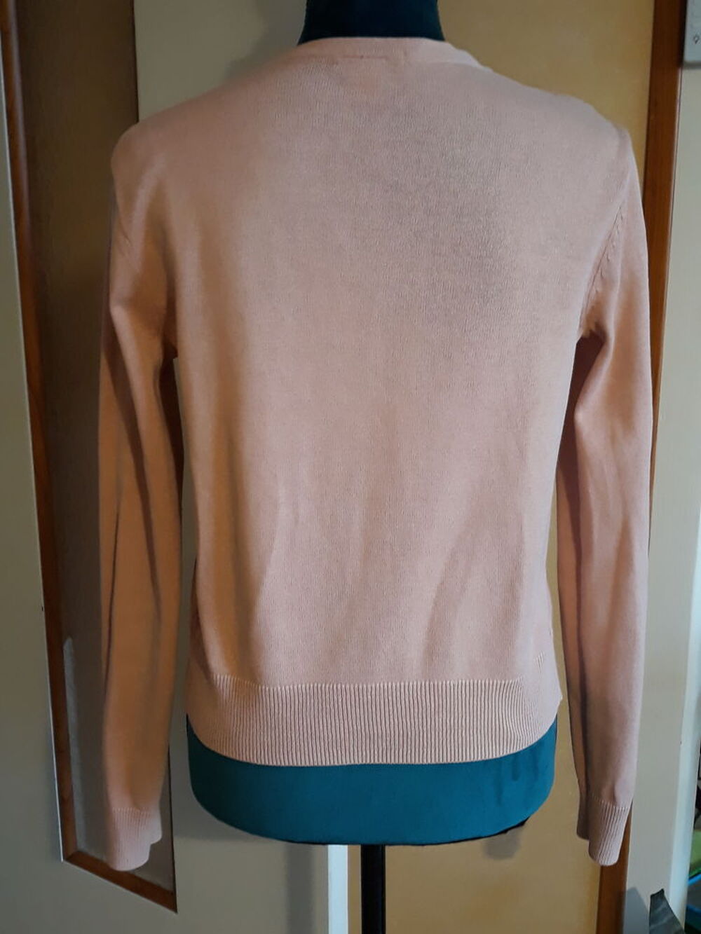 Gilet orange clair &agrave; boutons - H et M - Taille S Vêtements
