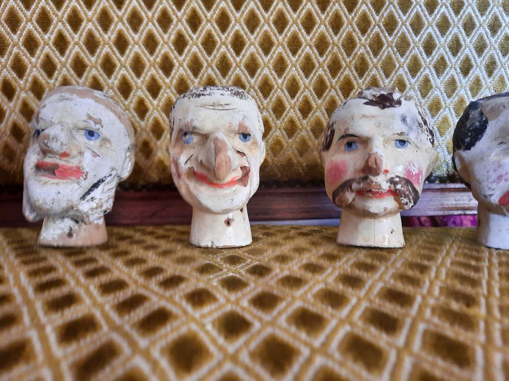 T&ecirc;tes de marionnettes. Jeux / jouets