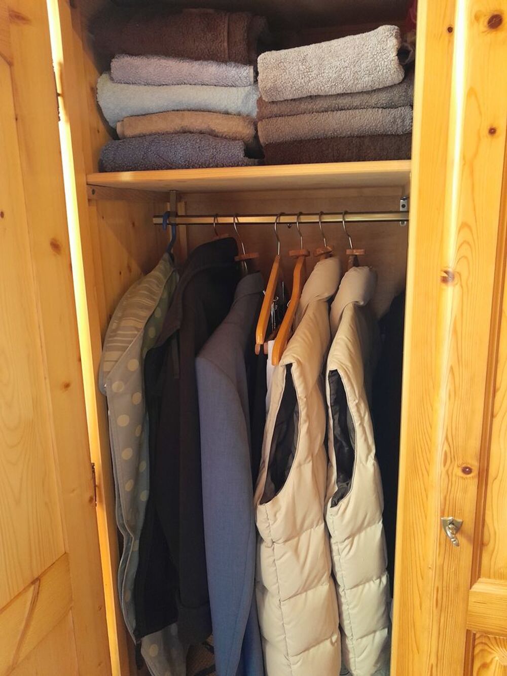 ARMOIRE CHAMBRE Meubles