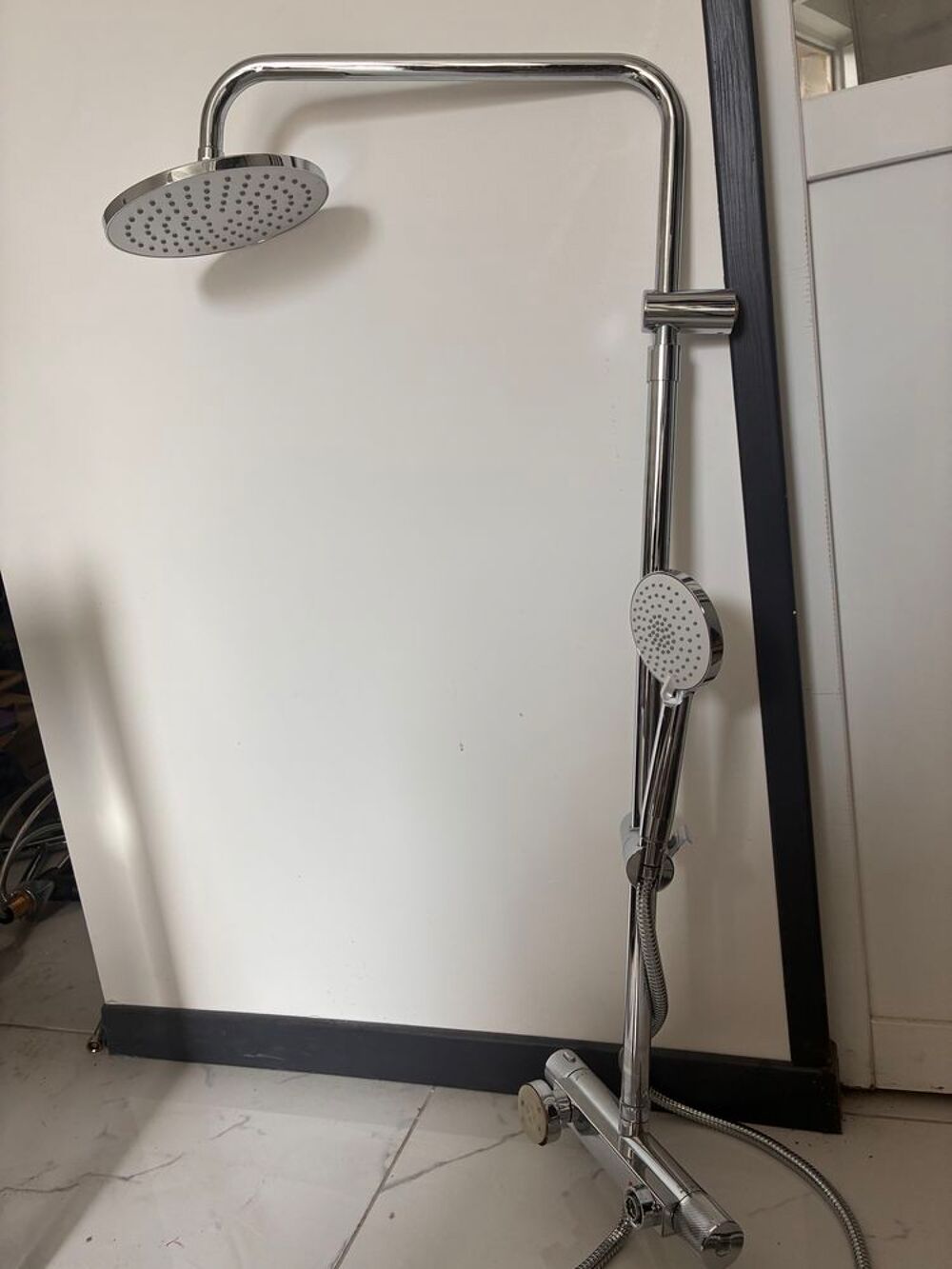 Colonne de douche thermostatique avec pomme haute et douchet Bricolage