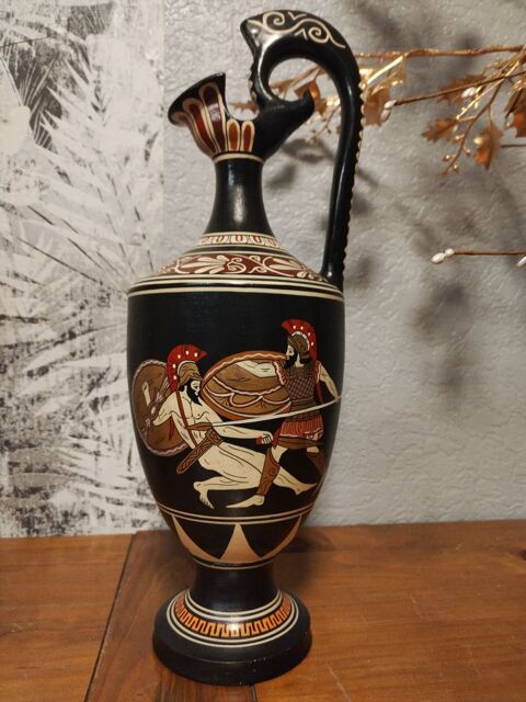 Reproduction de poterie grecque.
45 Ramonchamp (88)