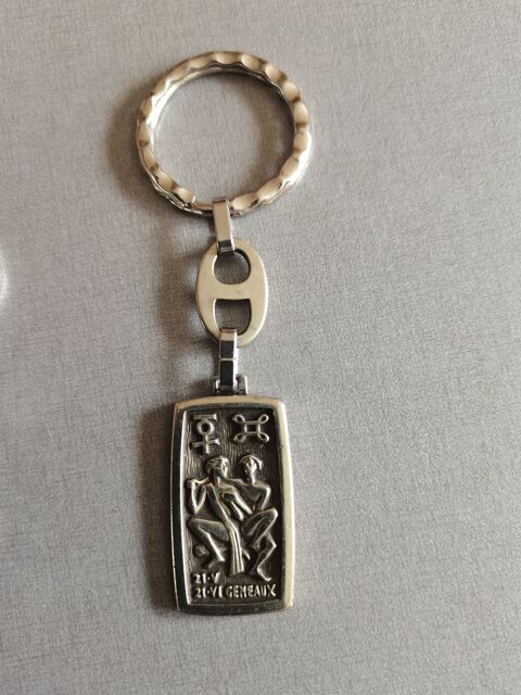 Porte cl�s astral g�meaux 5 Saint-Martin-Boulogne (62)