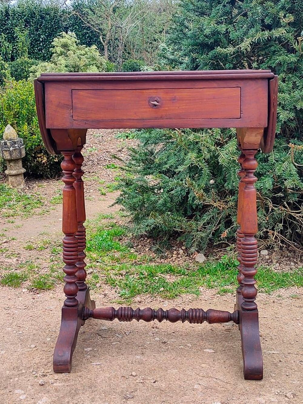 Table &agrave; volets Meubles