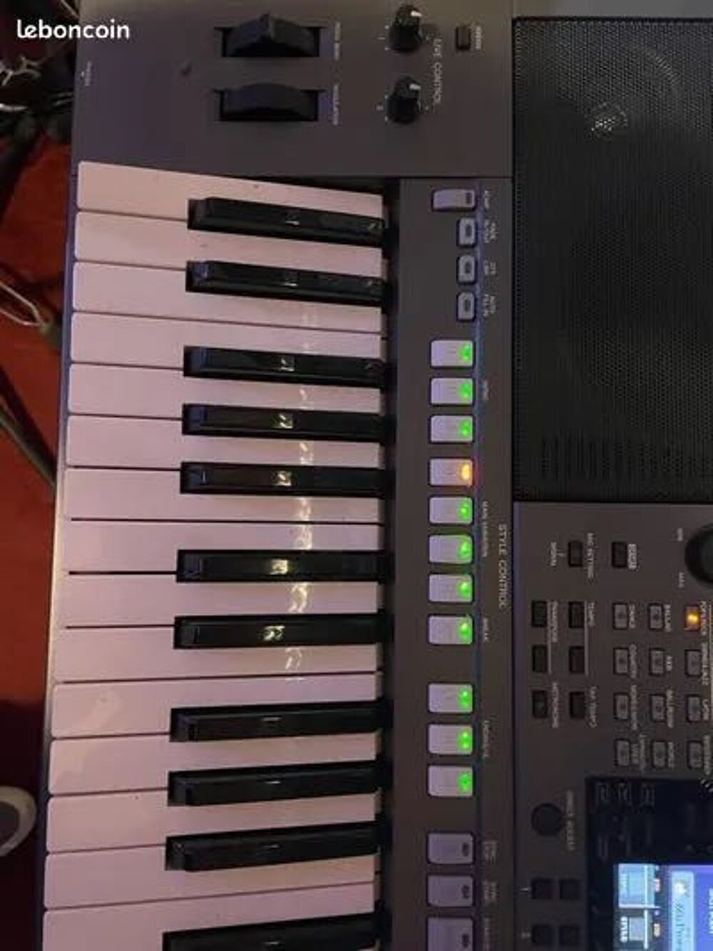 Yamaha PSR S770 Piano/Keyboard Instruments de musique