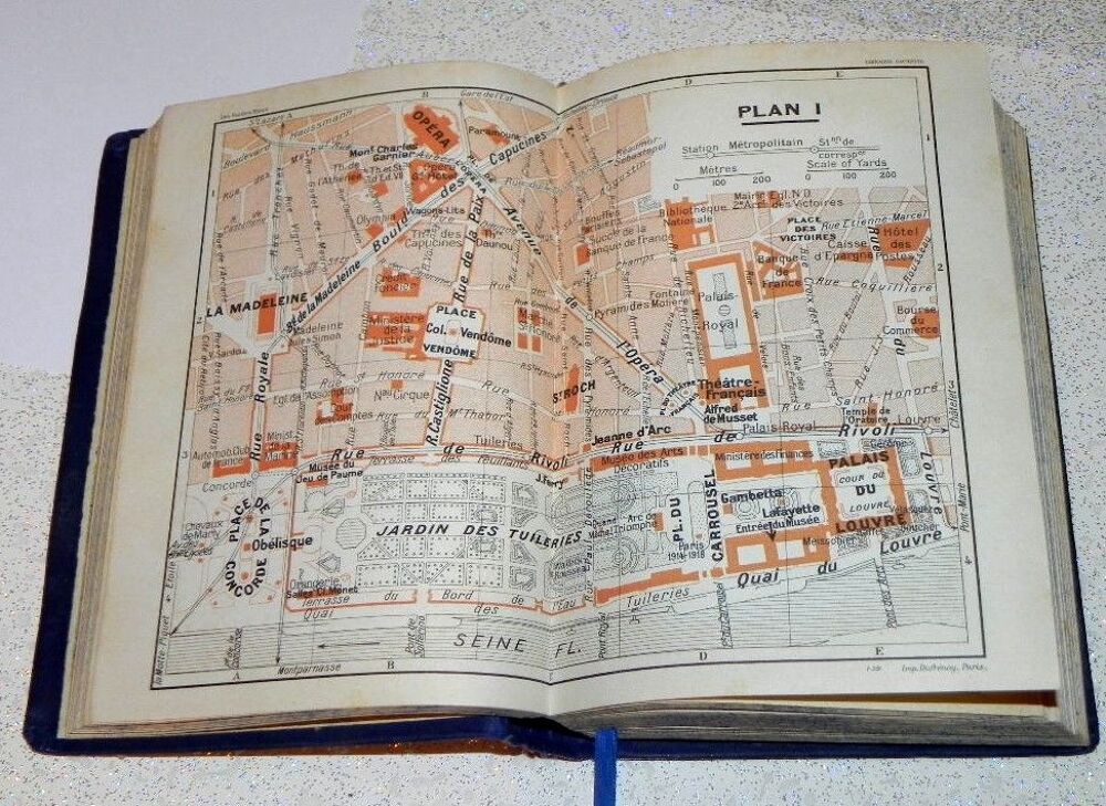 Lot de 2 Guides Bleus, Paris et ses environs Belgique Luxemb Livres et BD