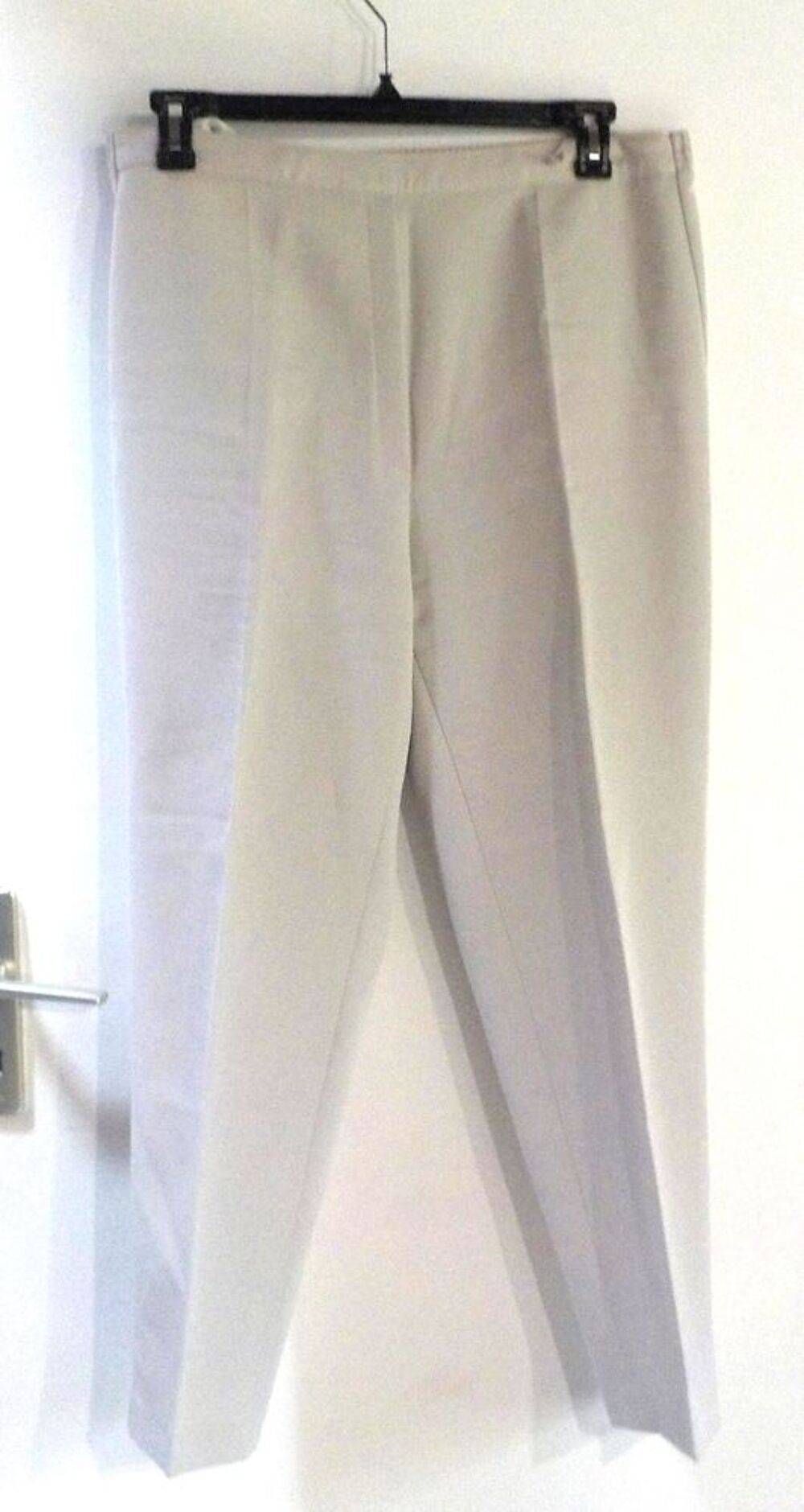 PANTALON BEIGE C&amp;A FEMME TAILLE 46 Vêtements