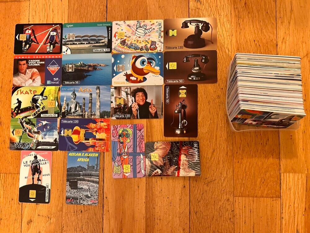 Lot 100 cartes t&eacute;l&eacute;phoniques (t&eacute;l&eacute;cartes) 