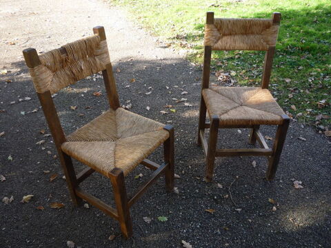 Chaise design / esprit (Charlotte Perriand) 85 Castres (81)