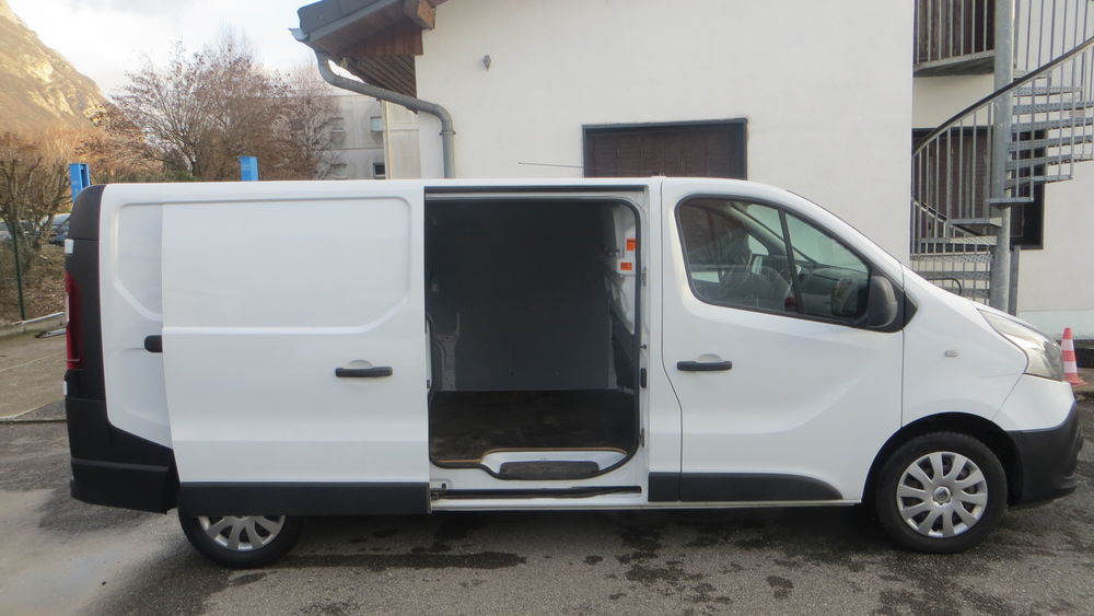 Trafic TRAFIC CA L2H1 1200 KG DCI 125 ENERGY E6 GRAND CONFORT 2017 occasion 73800 Chignin