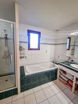  Maison  vendre 6 pices 175 m