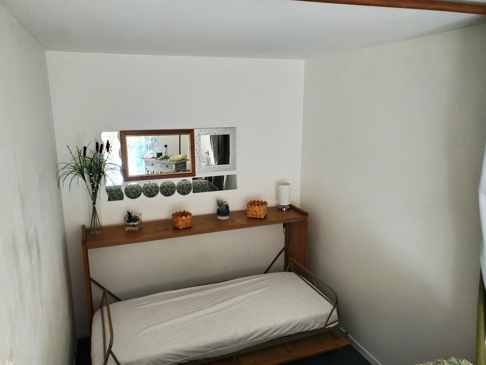 Location Appartement Studio meublé // Terrasse // Centre Jaude Clermont-ferrand