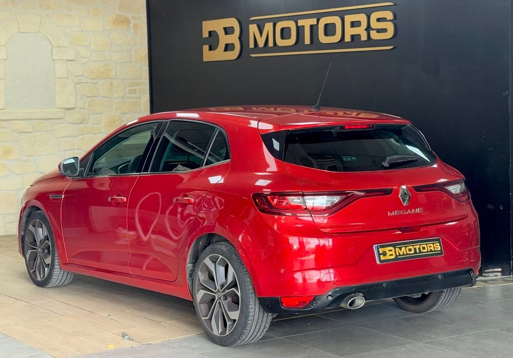 Megane IV M&eacute;gane IV Berline Blue dCi 115 Intens 2019 occasion 81000 Albi