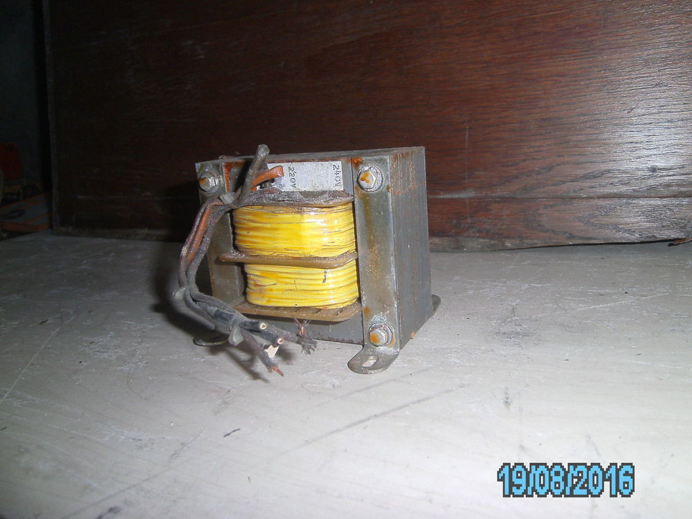 transfo primaire 0,20,220,240 v alternatif / 14v alternatif Audio et hifi
