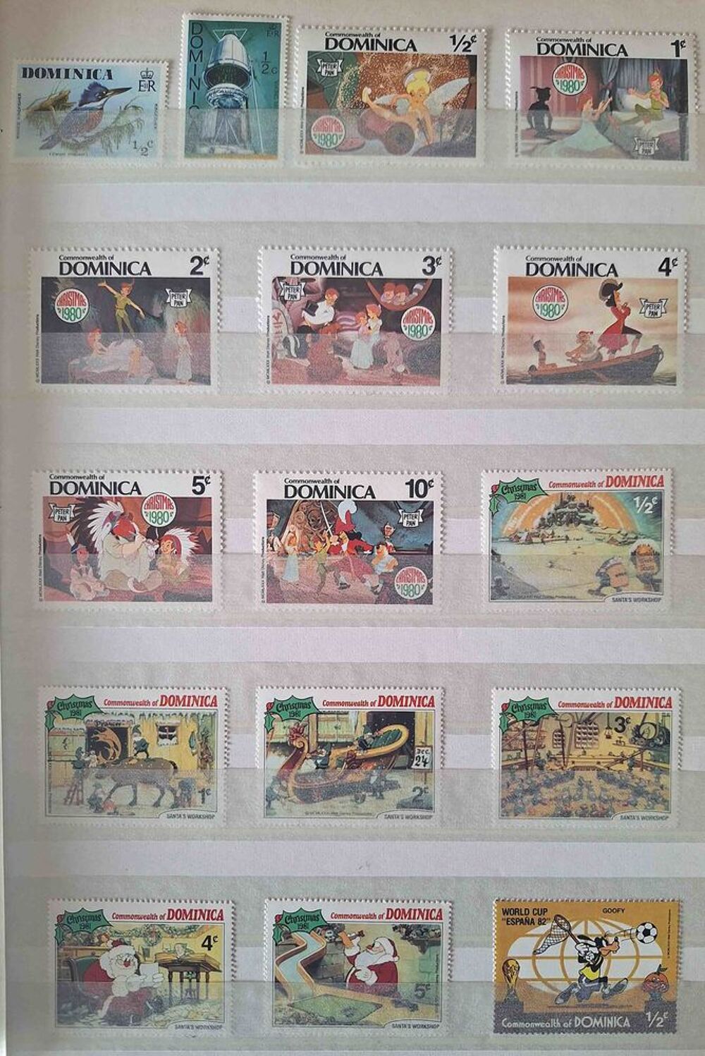 S&eacute;rie de timbres de collection de la Dominique 