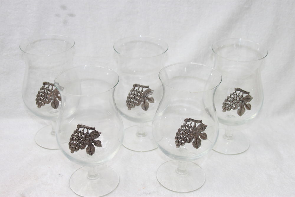 Grands Verres &agrave; Vin d&eacute;co Vigne en &eacute;tain 15 euros le lot Cuisine