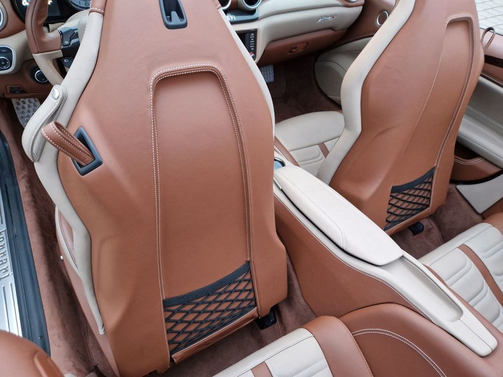 California T V8 4.0 560ch 2016 occasion 69007 Lyon
