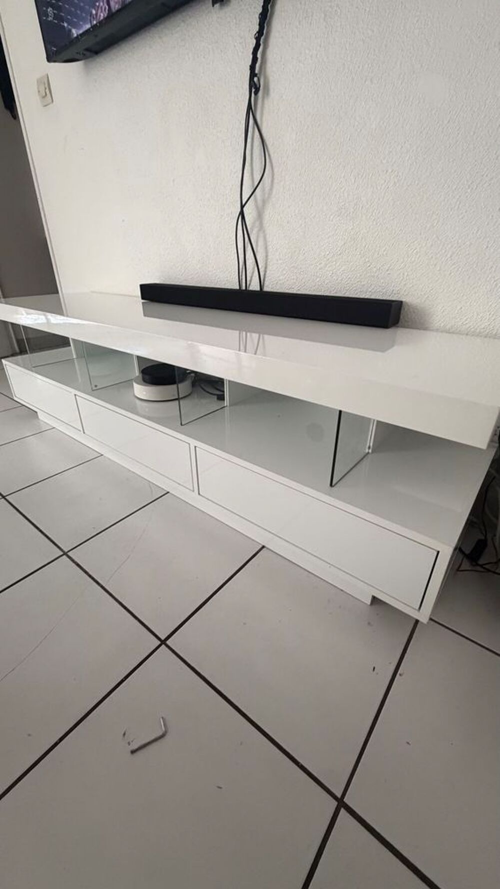 Meuble TELE AVEC LED Meubles