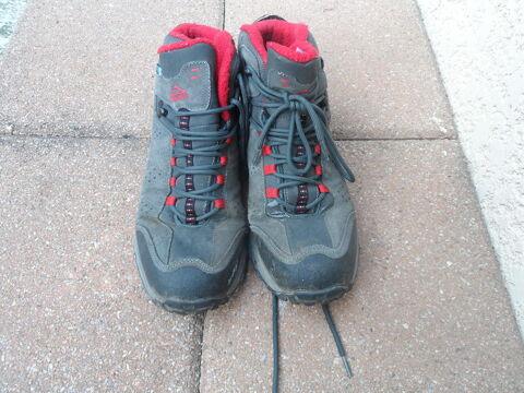 Chaussure de marche 7 Malaucne (84)