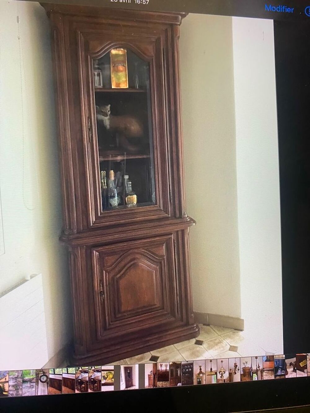 Meuble d'angle vitr&eacute; en bois massif ? Style rustique / Id&eacute;al Meubles
