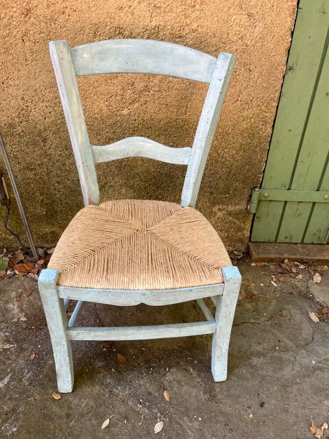 Chaise provençale  20 Trans-en-Provence (83)
