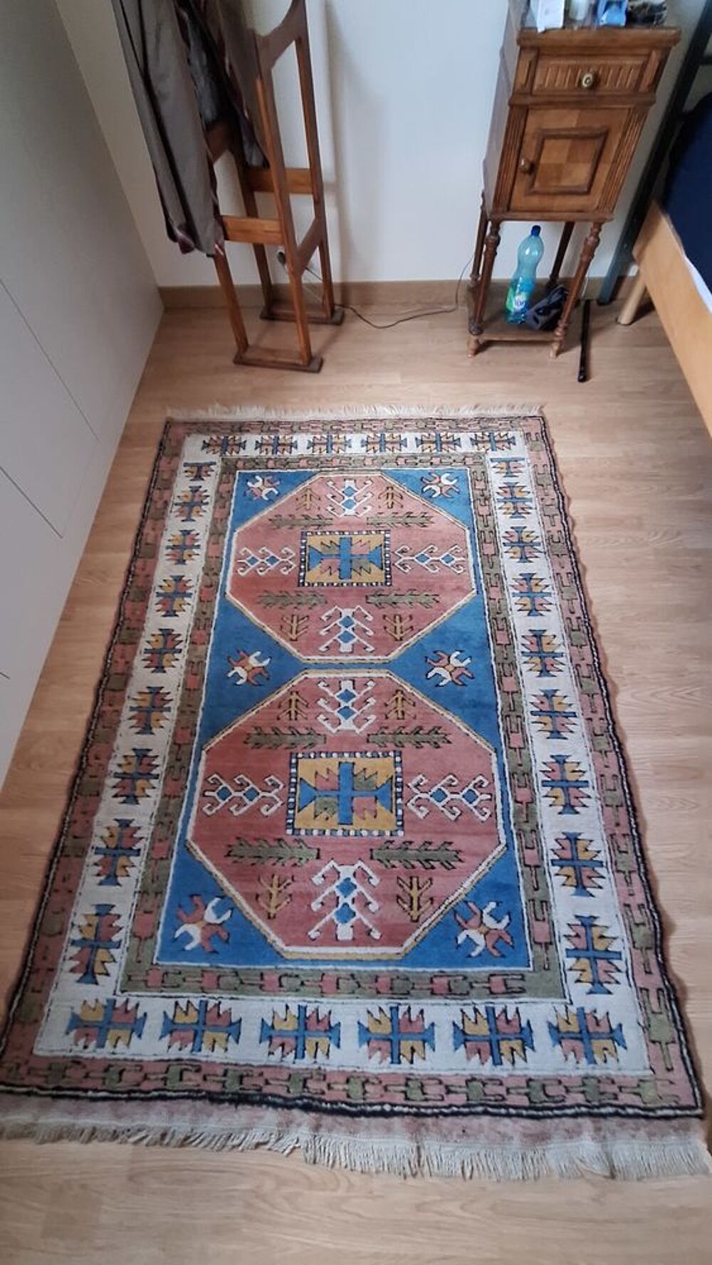 Tapis en laine ancien dim : 200 par 135 cm Décoration