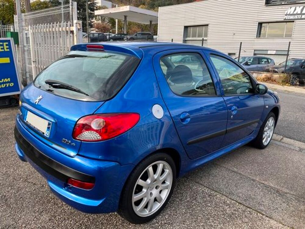 206 + 1.4 HDi 70ch BLUE LION Trendy 2009 occasion 42700 Firminy