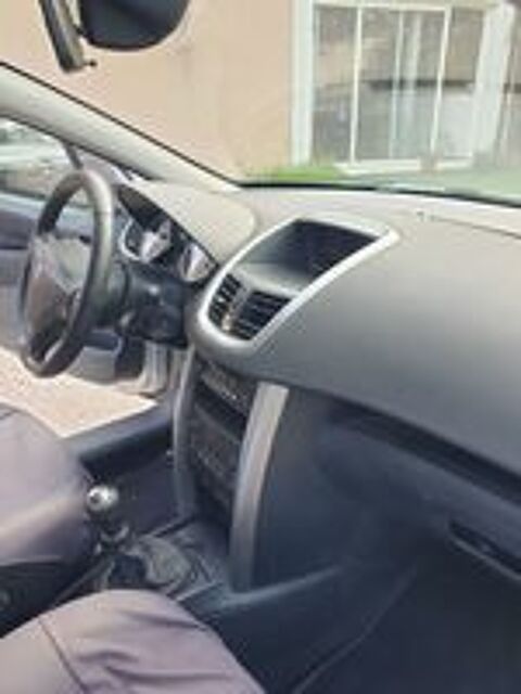 207 1.6 HDi 16v 110ch Exécutive 2007 occasion 83310 Cogolin