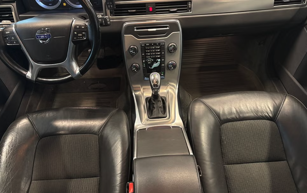 V70 ETHANOL E85 CONSTRUCTEUR  T4F MOMENTUM BVA 185000KMS 2012 occasion 31130 Balma