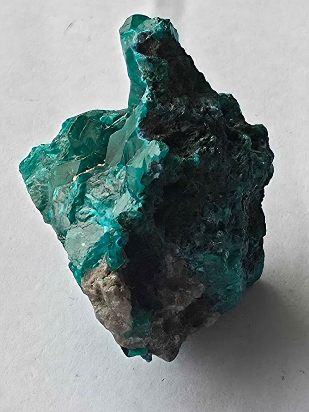 Cristal de Dioptase Brute Vert Emeraude-RDC-3,8 cm 