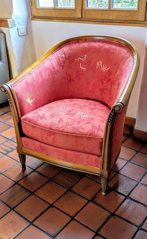 paire de fauteuils cabriolet 300 La Ferri�re (85)