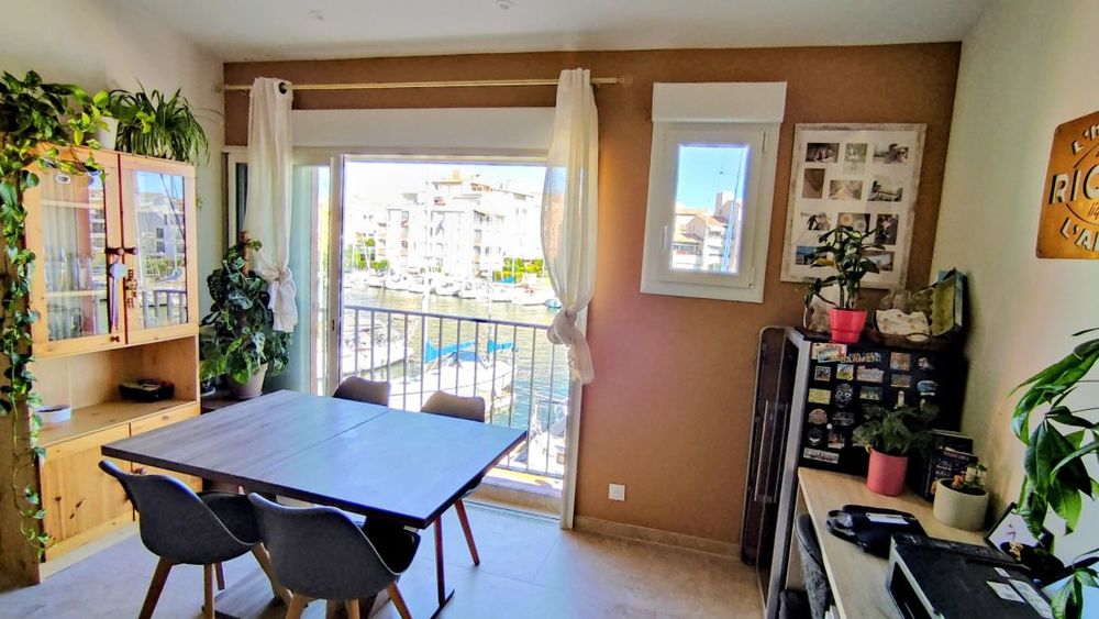 Vente Appartement LE CAP D'AGDE - Vue Canal Studio Mezzanine entièrement rénové, parking Le cap d agde
