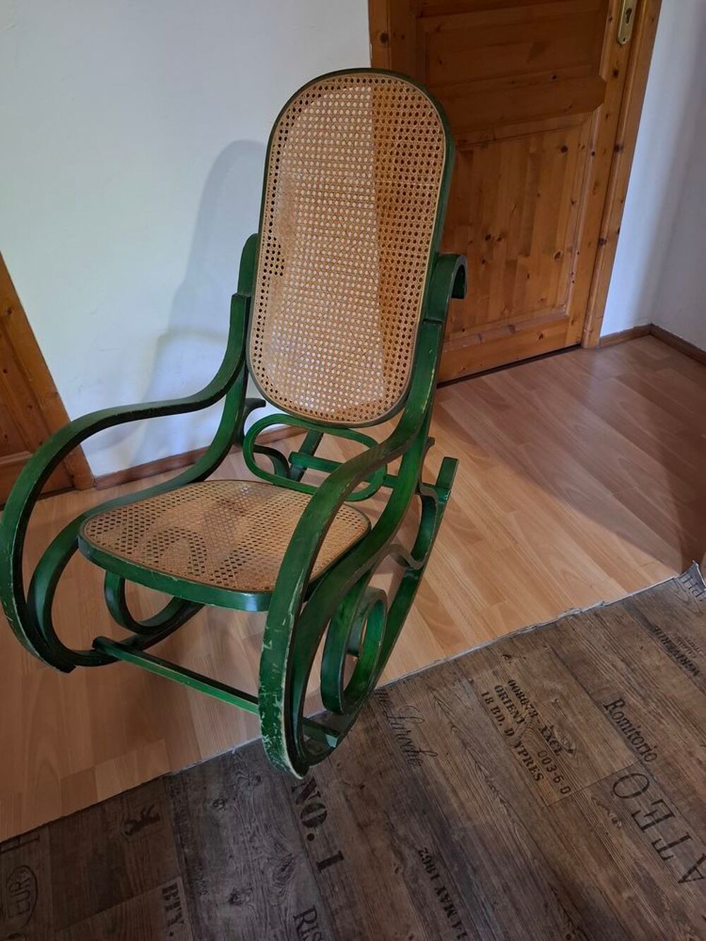 rocking chair bon &eacute;tat Meubles