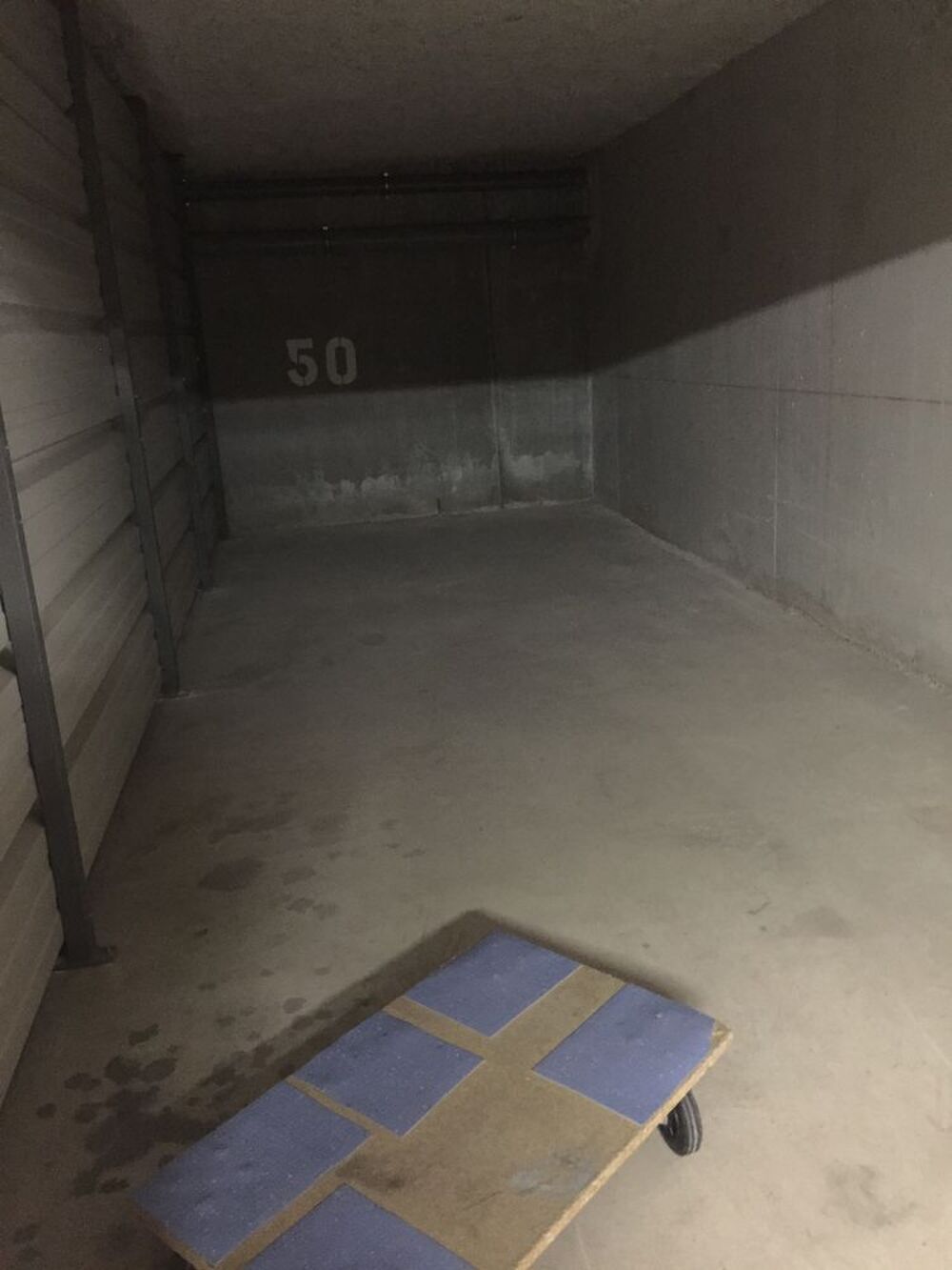 Location Parking/Garage Grand Garage Sécurisé Châteaurenard