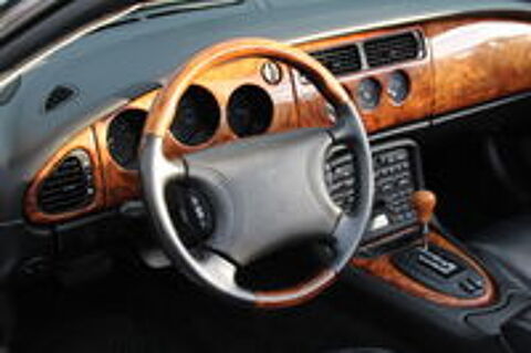XK8 4.0i V8 2000 occasion 59310 Auchy-lez-Orchies