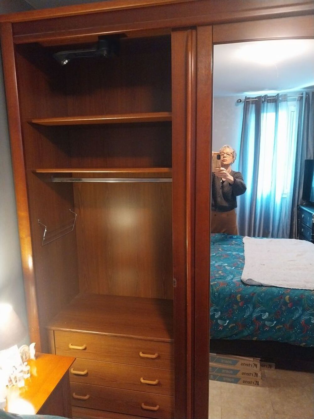 armoire en bois massif Meubles