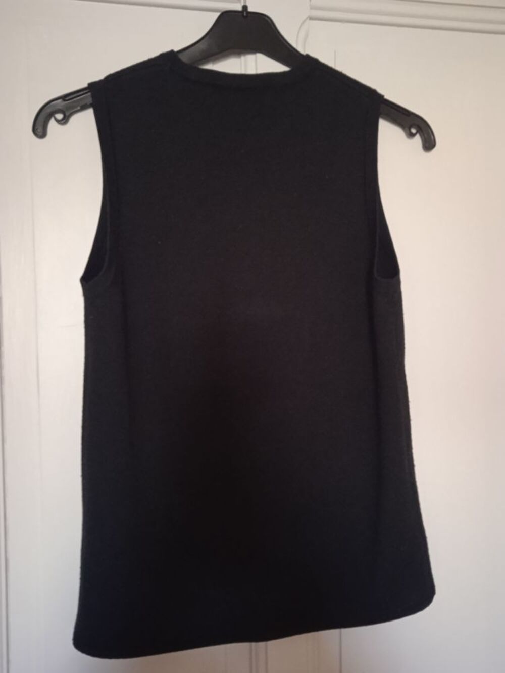 Pull noir, taille S Vêtements