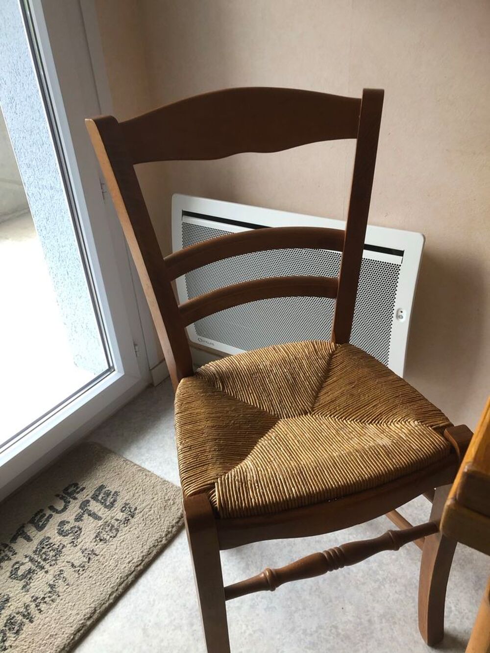 Table avec 3 chaises Meubles