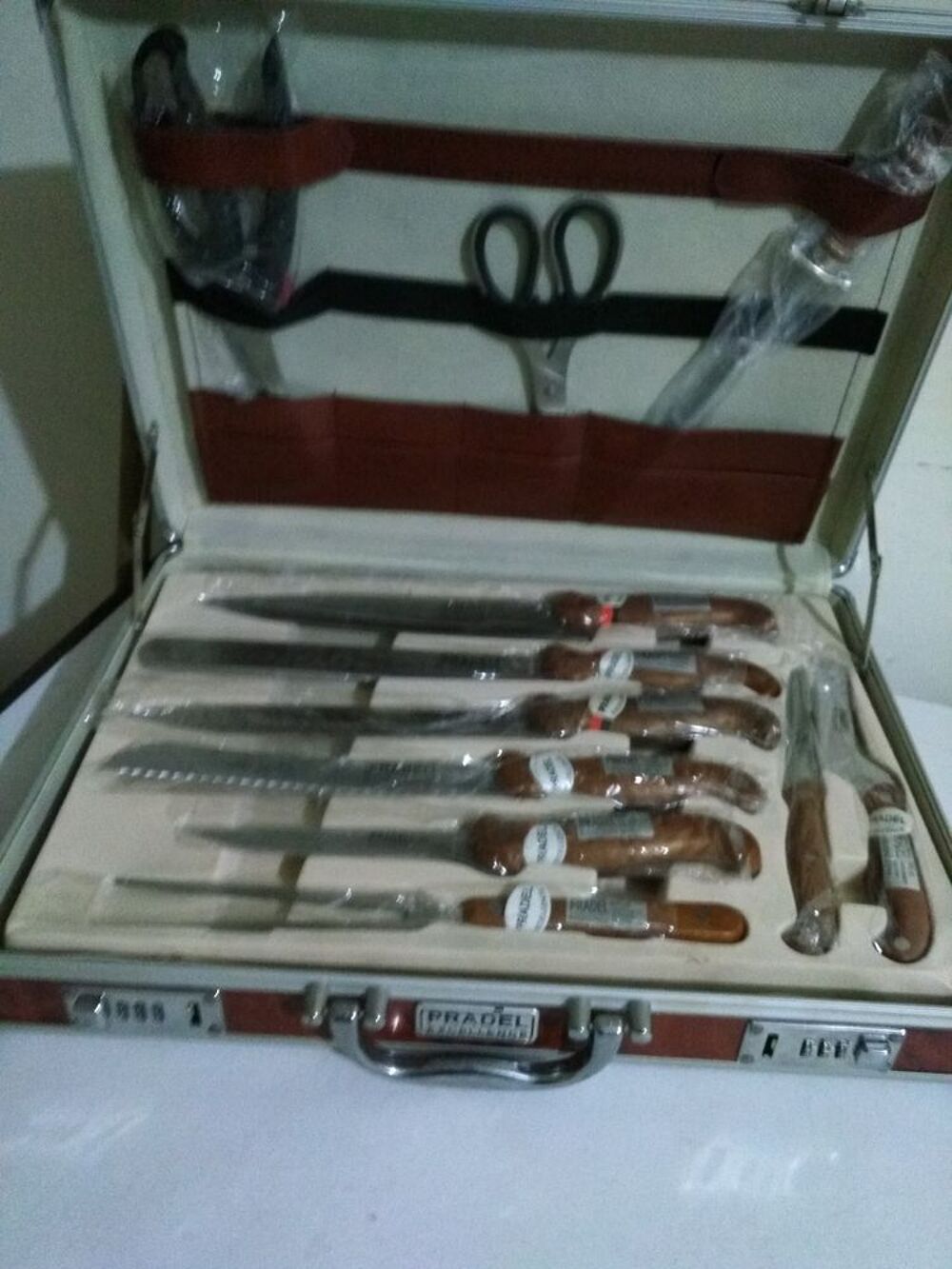 mallette couteau pradel Electroménager