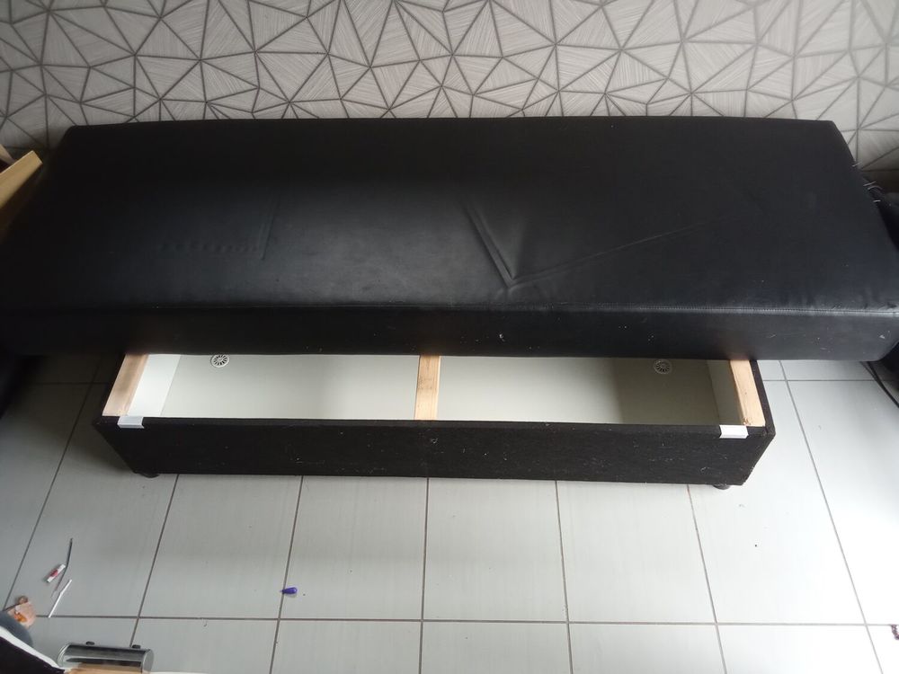d&eacute;m&eacute;nagement canap&eacute; convertible 160 200 Meubles