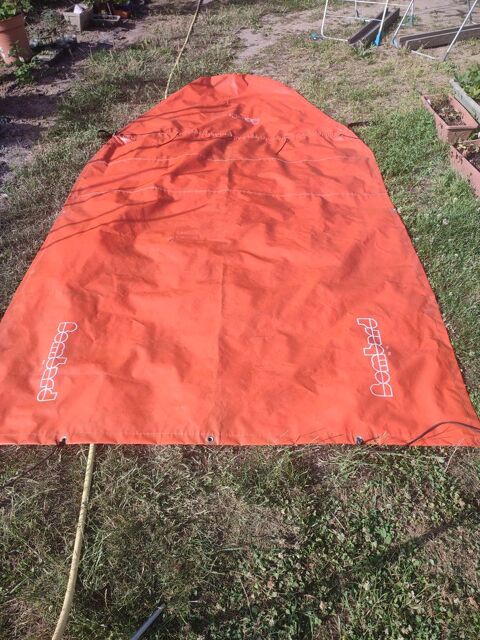 Taud pour bateau bombard C3 bon �tat peu servie 
Eaubonne (95)