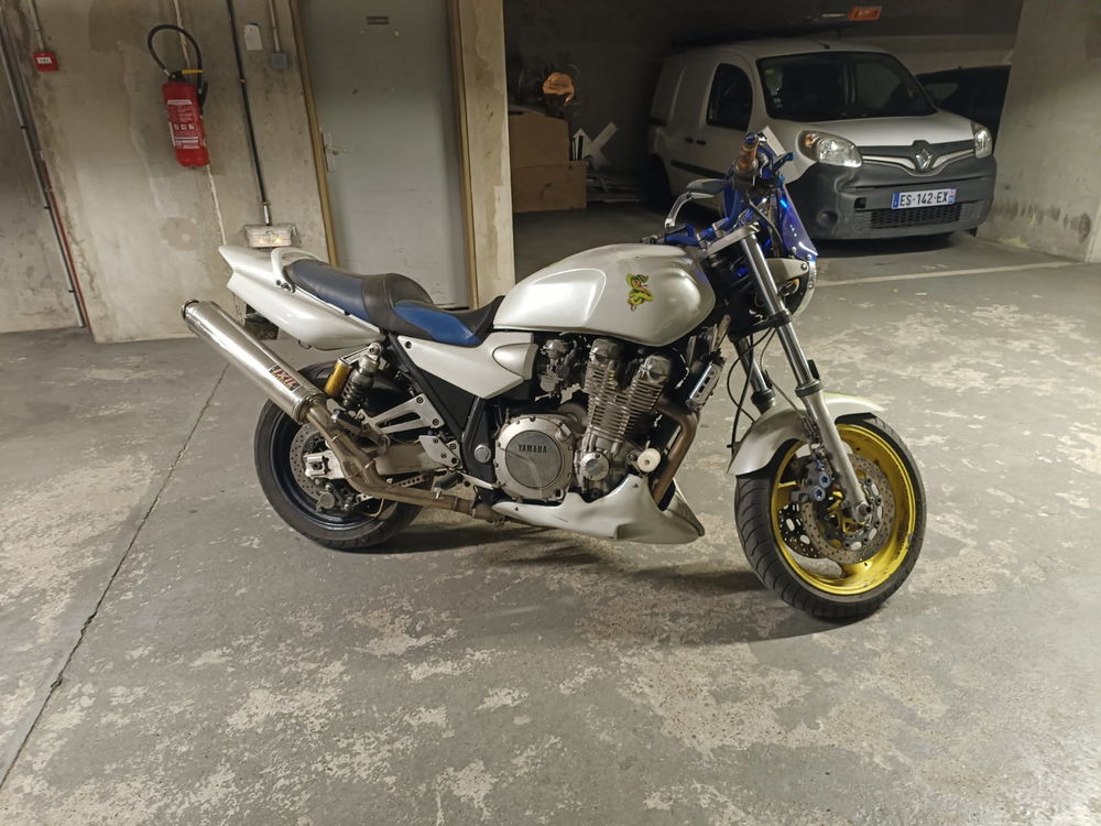 YAMAHA 2002 occasion 75012 Paris